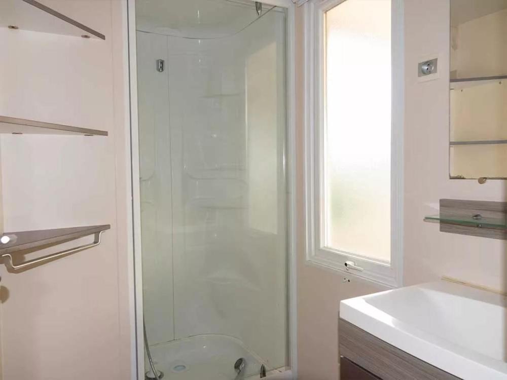 Camping Pleine Mer Hotel Vias Quarto foto