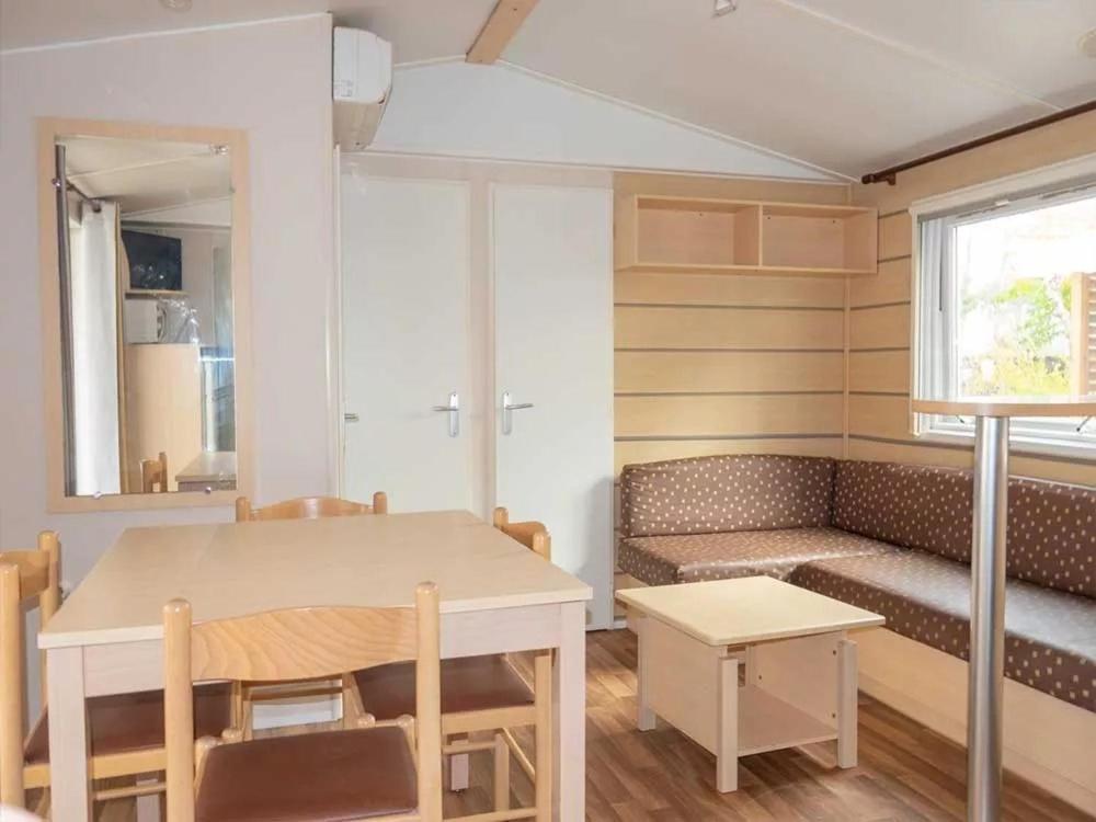 Camping Pleine Mer Hotel Vias Quarto foto